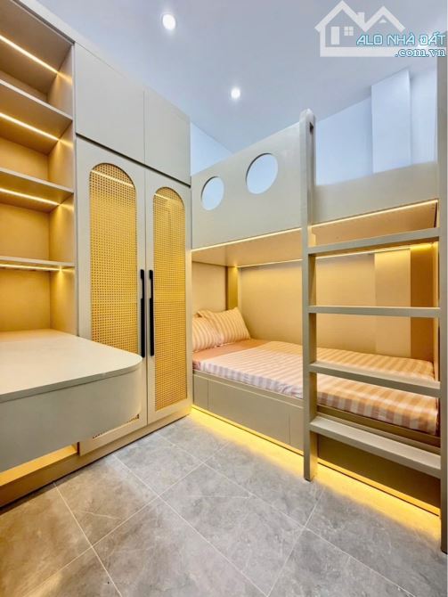 🏡 NHÀ HẺM KHO B – NHÀ BÈ | 3,999 TỶ 🔥 HẺM 5M – Ô TÔ TẬN CỬA – KINH DOANH ĐƯỢC