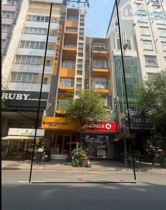 Bán gấp khách sạn 271-273 Lê Thánh Tôn, Bến Thành, Quận 1, dt: 8x20m 7 tầng 210 tỷ.