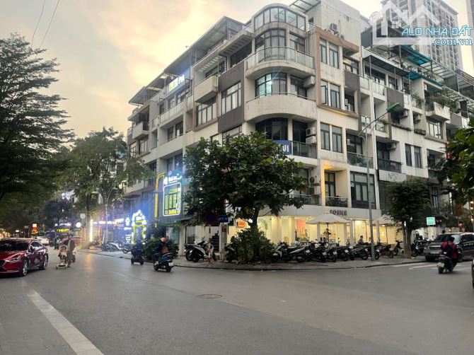 BÁN BIỆT THỰ THE ZEI HD MON HÀM NGHI 270M 6 TẦNG MT15M GIÁ 90 TỶ