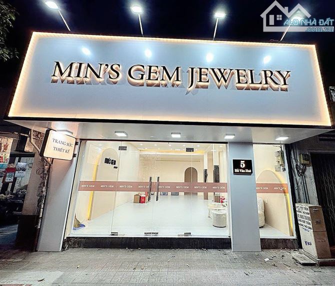 Bán nhà hẻm xe hơi 5m HAI BÀ TRƯNG P. Võ Thị Sáu, Q.3, DT: 5x17m. Lầu,