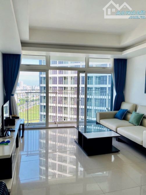 Bán tòa ch 5 tầng 27 phòng góc 2mt đường Phạm Viết Chánh. Đang cho thuê hợp đồng 80 tr/th