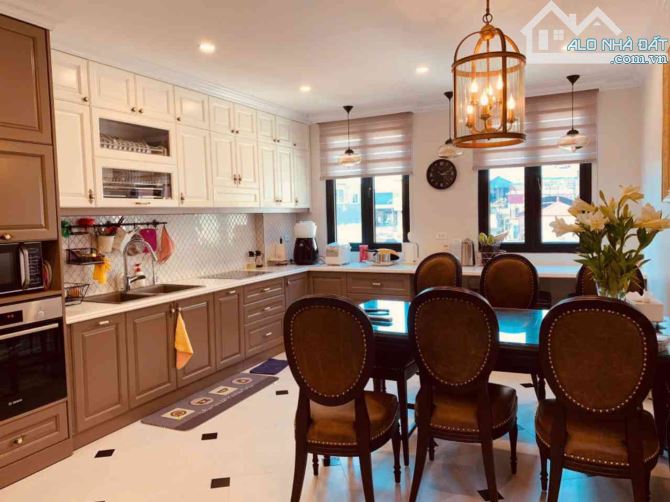 HIẾM!!! ĐIỆN BIÊN PHỦ - LÔ GÓC 6 TẦNG THANG MÁY THÔNG SÀN - 45M2 - 4.5M MẶT TIỀN - Ô TÔ