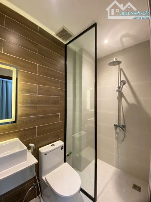 Nhà mới Bình Thạnh – Hẻm xe hơi thông Hoàng Hoa Thám – 4.2x16m nở hậu 6.5m – 4PN – 12.9 tỷ