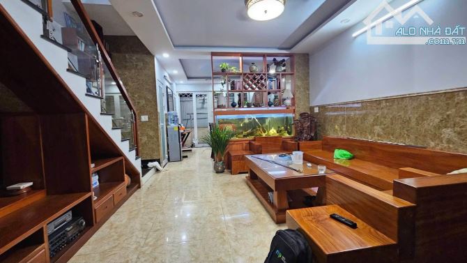 BÁN NHÀ 1 TRỆT 2 LẦU KDC LONG CHÂU PHƯỜNG TAM HIỆP TP ĐỔNG NAI GẦN TRƯỜNG TAM HIỆP A.BV ĐỒ
