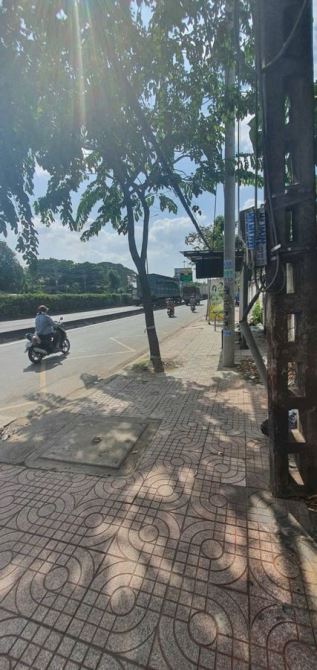 BÁN NHÀ MẶT TIỀN QUỐC LỘ 1A ,QUẬN 12 , NGAY CẦU VƯỢT ĐANG XÂY, GÒ VẤP 300M2 GIÁ 8 TỶ