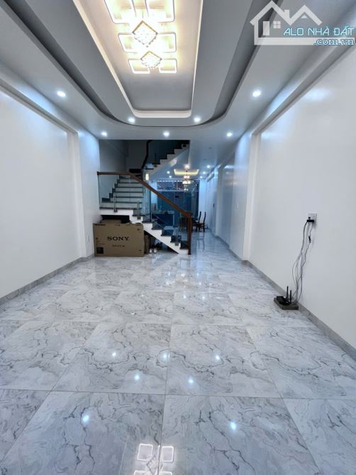 Bán nhà 80m x 4 tầng khu phân lô gần Aeon, đường 12m chỉ 6,85 tỷ