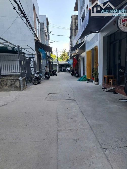 💥 Hiếm, Tòa Căn Hộ 3, 5 Tầng Kiệt 5m Ô Tô Ngô Thị Nhậm , Chỉ 4tyx
