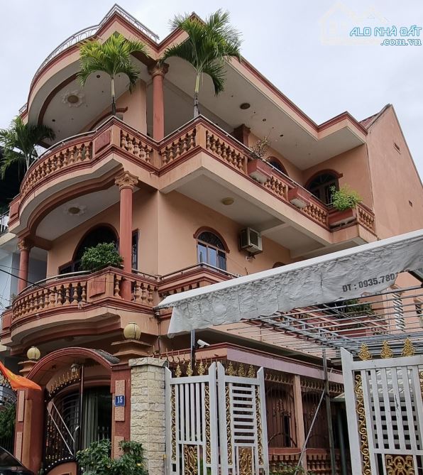 Bán nhà 3 tầng, đường Trần Khánh Dư, thành phố Đà Nẵng