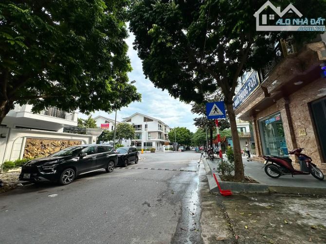 BIỆT THỰ VILLA AN VƯỢNG KĐT DƯƠNG NỘI 190m MẶT TIỀN 9M GIÁ 35 TỶ