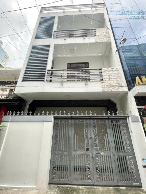 Cần nhượng lại nhà hẻm 7m Mai Thị Lựu, Q1 (DT hơn 83m2). Giá chủ để lại 4Tỷ350 còn Ra lộc