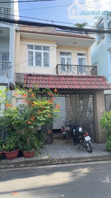 cần bán nhà hẻm oto Tân Khai, Quận 11 (4,8m x 16m). Giá 2tỷ830 bao ra sổ