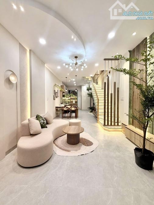 NHÀ MỚI, HẺM HUỲNH VĂN BÁNH, PHÚ NHUẬN, DT 3.5x12m, 4 TẦNG, 6.4 TỶ