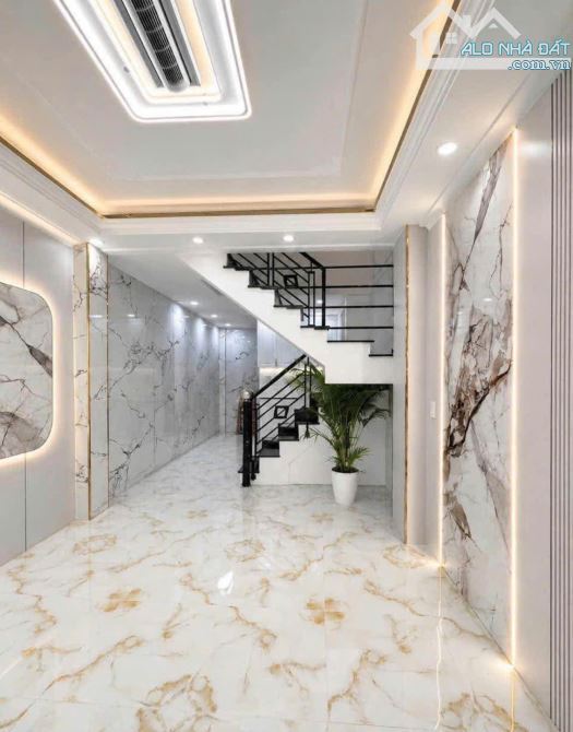 BÁN NHÀ HẺM XE HƠI VÕ VĂN TẦN, QUẬN 3, DT 4.7X13M, 3 LẦU, 5PN, 11.8 TỶ