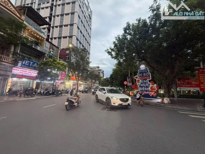 Bán khách sạn tuyến 2 Trần phú,300m nhiều tầng,30phòng 39 tỷ