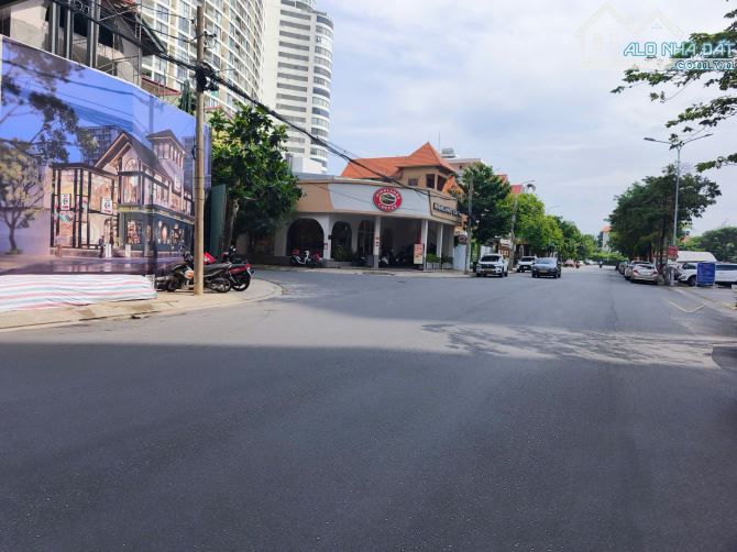 BÁN BIỆT THỰ GÓC 2 MẶT TIỀN KHU ĐÔ THỊ CHÍ LINH