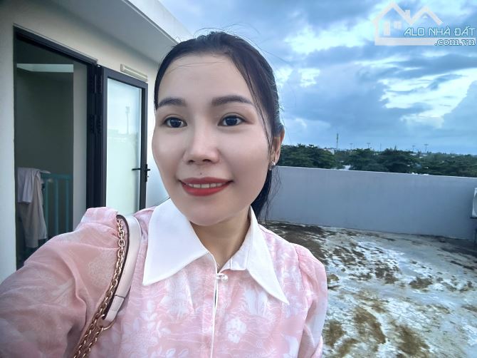 🔥 CHỦ CẦN TIỀN CHUYỂN NHƯỢNG TOÀ CĂN HỘ MỚI 3 TẦNG + 1 TUM – 9 PHÒNG KHÉP KÍN – DÒNG TIỀN