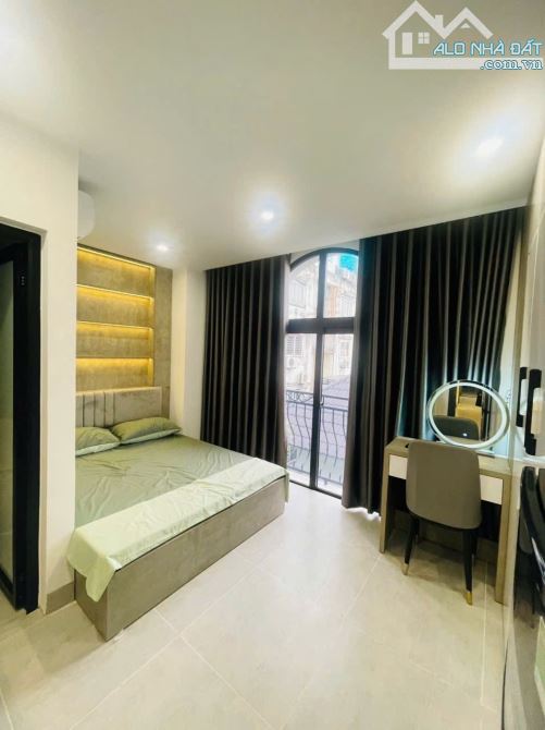 BÁN TOÀ NHÀ CHDV 7 TẦNG THANG MÁY 16CĂN HỘ KK MỚI ĐẸP TÂY HỒ DÒNG TIỀN 900TR/ NĂM.