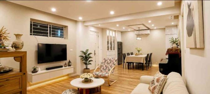 Bán căn hộ chung cư KĐT Việt Hưng 102m2 3 phòng ngủ, nội thất sang trọng, giá chào 6,2 tỷ