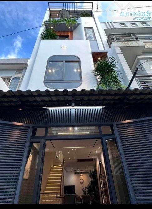 NHÀ ĐẸP HIẾM KHI CÓ ĐƯỜNG NGUYỄN THÀNH Ý P. DA KAO - 5,6 TỶ - 63M2(4, 5X14) - 3 LẦU 4PN