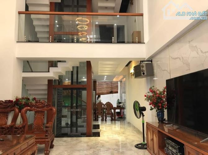CẦN GIẢI QUYẾT CÔNG VIỆC NÊN BÁN NHÀ ĐƯỜNG CAO LỖ, QUẬN 8. GIÁ BÁN: 3,05 Tỷ/ 63m2, 3LẦU