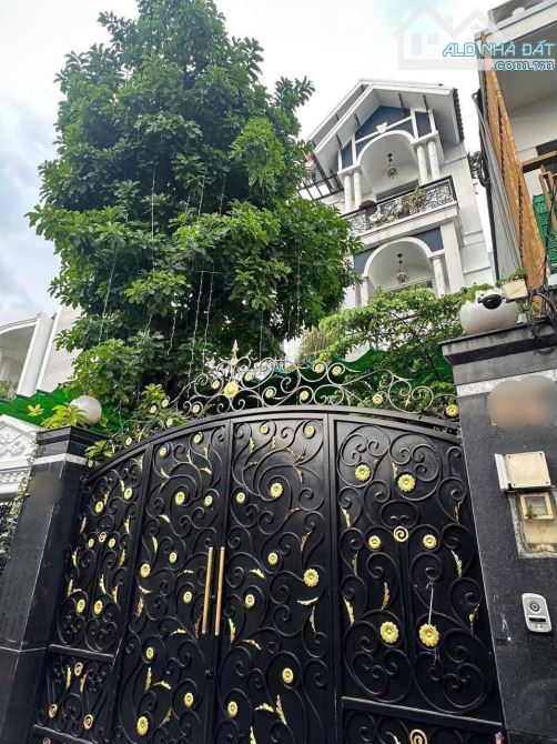 Bán Gấp nhà Mặt tiền khu VIP Đường 22, An Phú, Q2 (DT hơn 90m2). Giá chốt 4Tỷ690