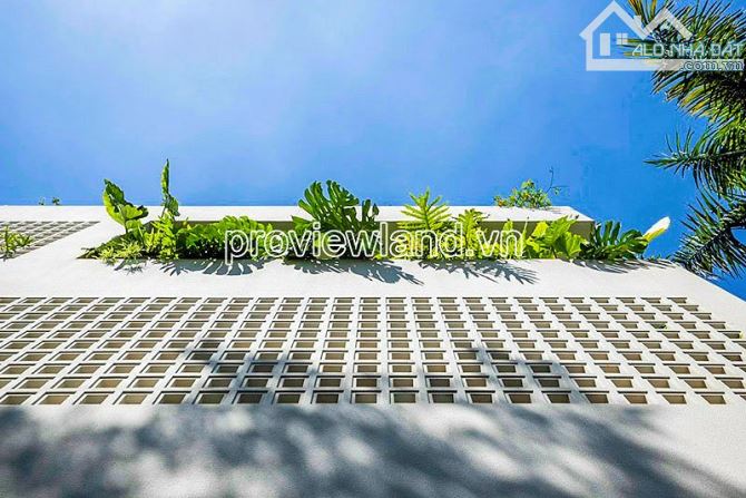 Bán biệt thự Nguyễn Văn Hưởng Thảo Điền, 12x25m, 3 tầng, 4PN, 110 tỷ
