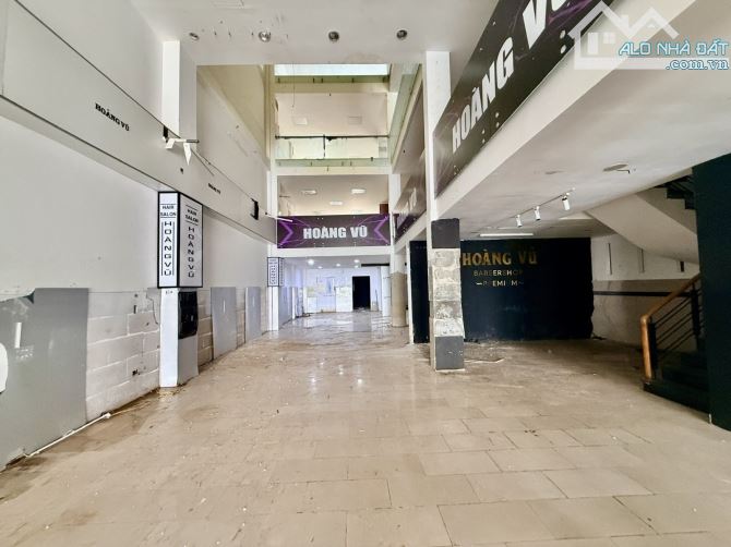 TOÀ VĂN PHÒNG 360m2 MT LÊ ĐỨC THỌ 370m2 ( 10x37m ) 5 TẦNG SUỐT - THANG MÁY - CHÀO 49 TỶ TL