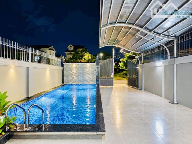 BIỆT THỰ KDC TRÍ KIỆT 4 TẦNG - PHƯỚC LONG - 240M2 (8x30) - HỒ BƠI GARA OTO - 20.x TỶ - Vị