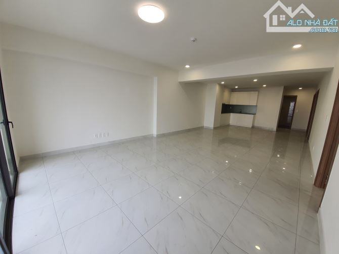 Bán căn 3PN 138m2 tầng trung dự án Gem Park giá tốt