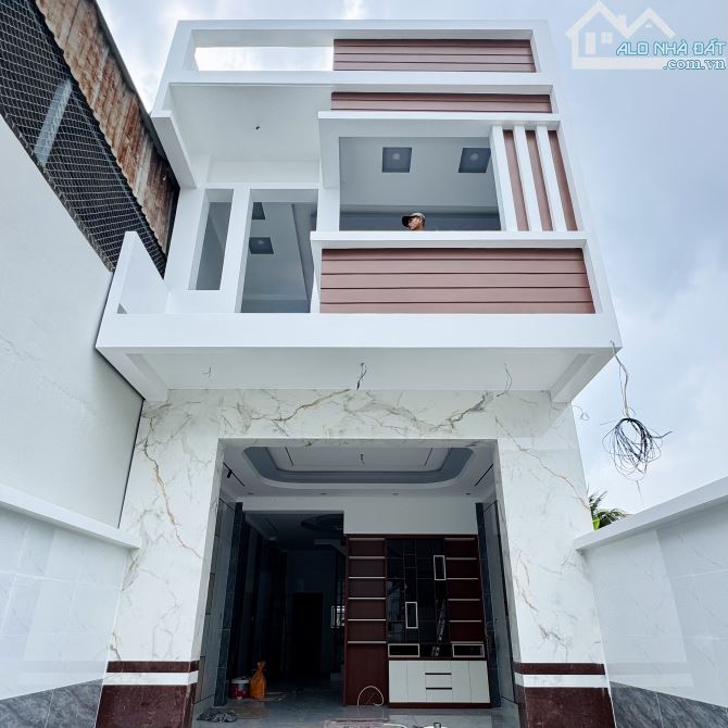 BÁN ĐẸP RỘNG RÃI HOÀN CÔNG HẺM NHÁNH NGUYỄN THÔNG GẦN CMT8 ĐANG THI CÔNG