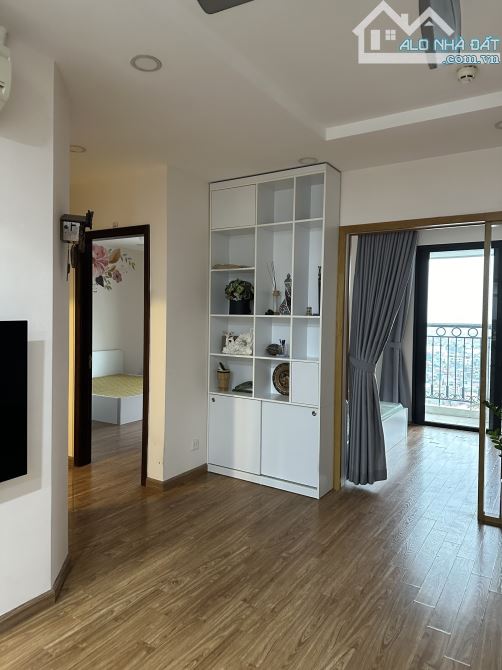 Bán gấp Cc phố Minh Khai 109m 3PN, 2WC, giá hời, ở luôn