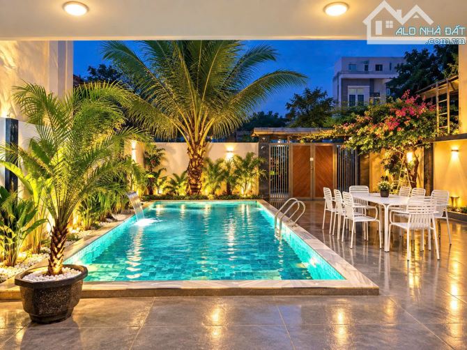 VILLA LUXURY SÁT CẦU RỒNG – 365M² | HỒ BƠI RIÊNG | 6 PHÒNG NGỦ