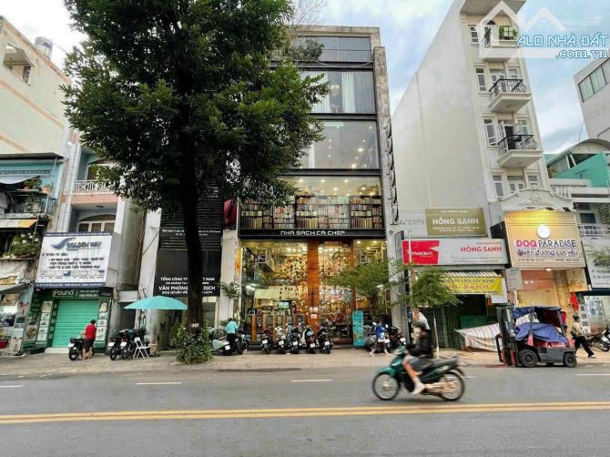 Vị trí đẹp MT thương hiệu - Võ Văn Tần, Quận 3 - 9x18m - 6 tầng - HĐT 200 triệu - 80 tỷ