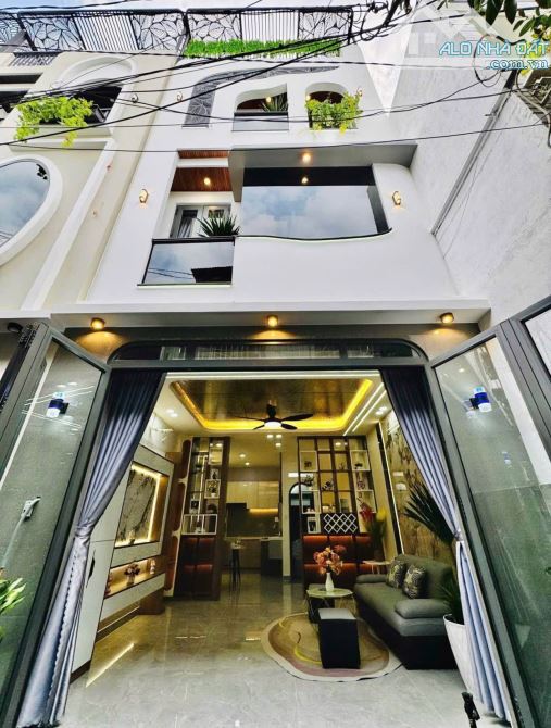 BÁN NHÀ HẺM 8M HÒA HẢO Q10 - GẦN ĐẠI HỌC KINH TẾ UEH - GIÁ CHỐT 4,69 TỶ/72M2 - THUÊ 25TR