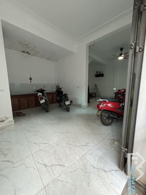 🔥🔥🔥MẶT NGÕ THÔNG - OTO TẢI QUA NHÀ - MẶT TIỀN QUYỀN LỰC 9.5m - DÒNG TIỀN ỔN ĐỊNH 22 tr