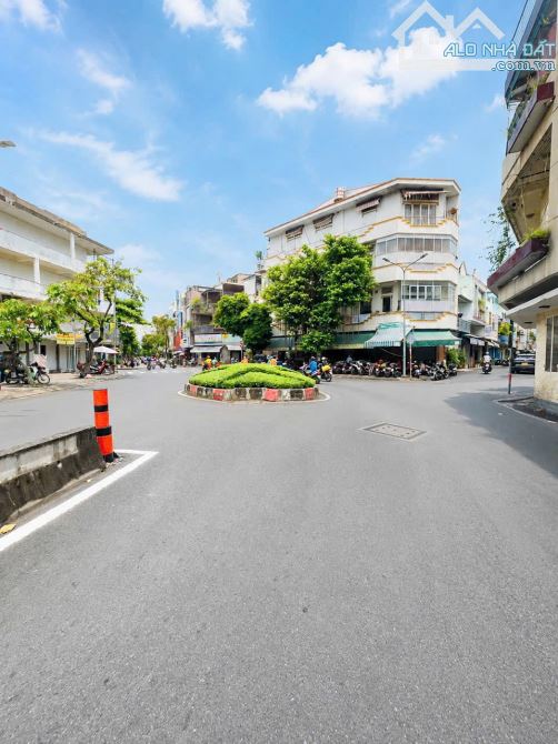 🔥 𝗛À𝗡𝗚 𝗛𝗜Ế𝗠 𝗤𝗨Ậ𝗡 𝟰 – 𝟮𝟭𝟬𝗠² ĐẤ𝗧 • 𝗡Ở 𝗛Ậ𝗨 𝟭𝟭𝗠 – 𝗖𝗛Ỉ 𝟭𝟬 𝗧Ỷ 𝗡𝗛Ỉ𝗡