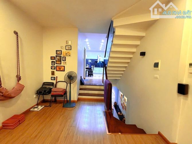 BÁN NHÀ - THUỴ KHUÊ - TÂY HỒ - 65M - 5 TẦNG - MẶT TIỀN 4 M - GIÁ 12,6 TỶ