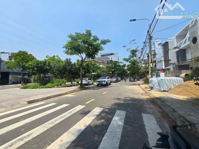 Bán Căn Nhà 2 Tầng Đối Lưng Trục Đường Nguyễn Phước Lan Đại Hạ Giá