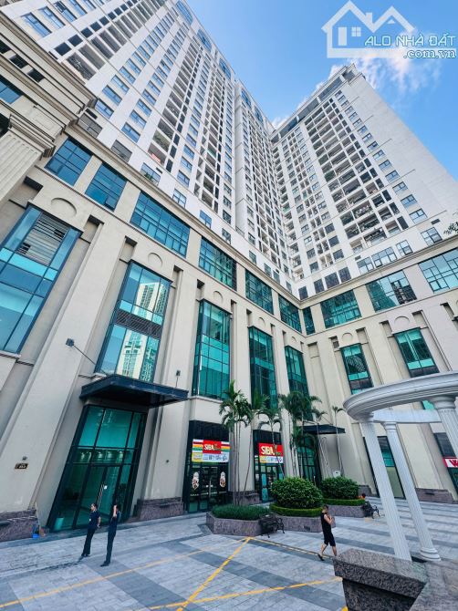 BÁN CĂN HỘ CHUNG CƯ 3 NGỦ LÔ GÓC - 3 THOÁNG ROMAN PLAZA TỐ HỮU GIÁ 8 TỶ.