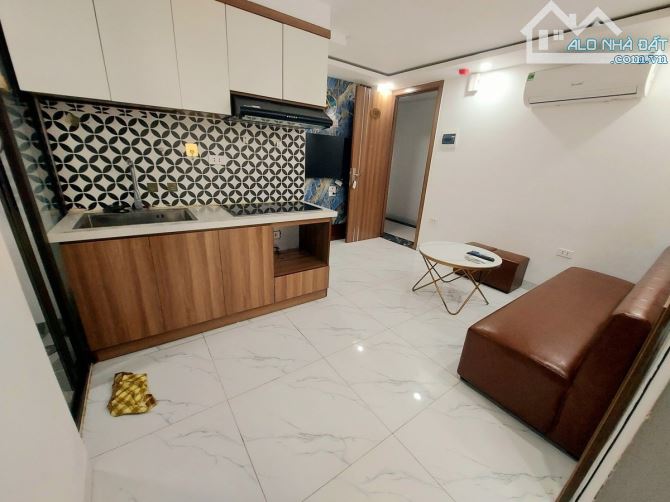 Bán căn hộ 2 ngủ phố Trần Quang Diệu - Đống Đa - 60m2 - Giá 2,3 tỷ