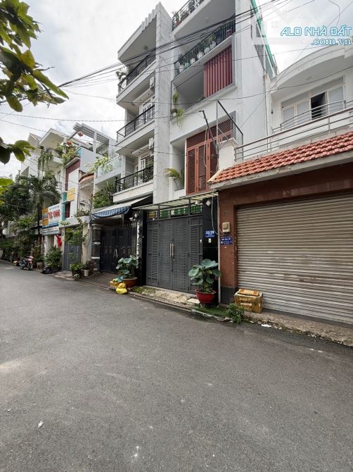 NGỘP BANK 4 TỶ, BÁN ĐẤT TẶNG NHÀ 3 TẦNG. KDC ĐỒNG BỘ TÂN SƠN NHÌ. GIÁ CHỈ HƠN 9 TỶ ĐỒNG