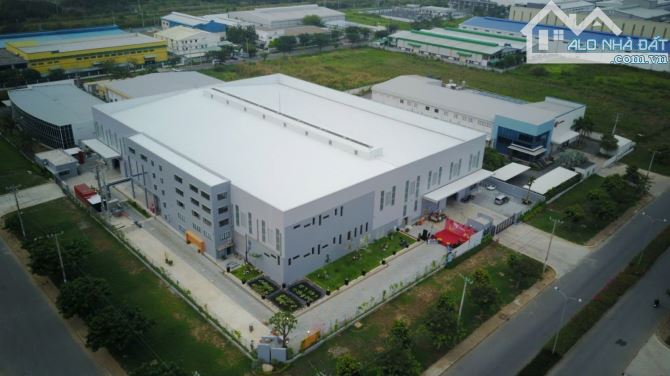 Chủ ngộp cần bán 20000 m2 xưởng Trần Văn Giàu giá siêu rẻ 6.5 tr/m2 chỉ 130 tỷ TL
