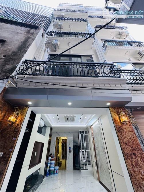 TRẦN ĐẠI NGHĨA. 35M² - THANG MÁY - 6 TẦNG. GẦN PHỐ, Ô TÔ. ĐI BỘ RA ĐẠI HỌC BÁCH, KINH, XÂY