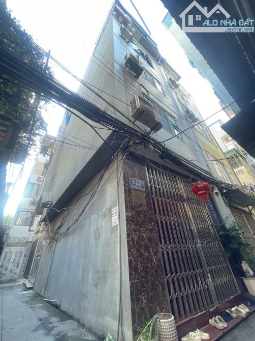 NHỈNH 7 TỶ LÔ GÓC PHÚ ĐÔ 35m2 - 5 tầng - vài bước ra ô tô.