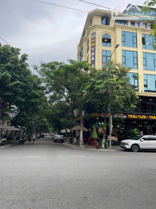 Cần bán nhà 3 tầng làn 2 Nguyễn Gia Thiều, Suối Hoa, Bắc Ninh