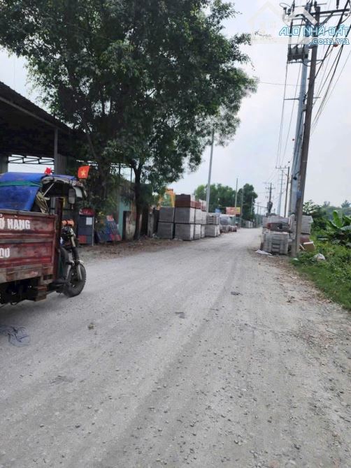 XƯỞNG MẶT TIỀN KINH DOANH – CÁCH NGUYỄN VĂN BỨA CHỈ 50M – NỞ HẬU ĐẸP!