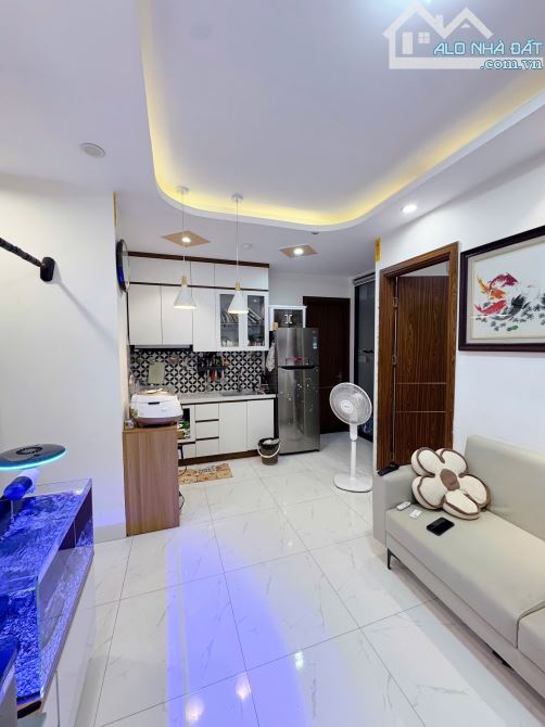 Chung cư Tây Hồ 56m² – 2 ngủ – full nội thất – chỉ 2,3 tỷ, sổ riêng công chứng mua bán!