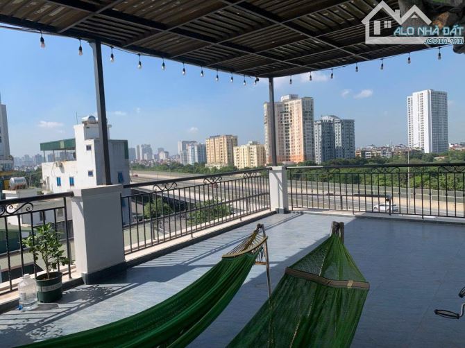 BÁN TÒA CĂN HỘ DV MẶT PHỐ PHẠM VĂN ĐỒNG – 155M² – 8 TẦNG – MT 10M – LÔ GÓC 3 -45 tỷ