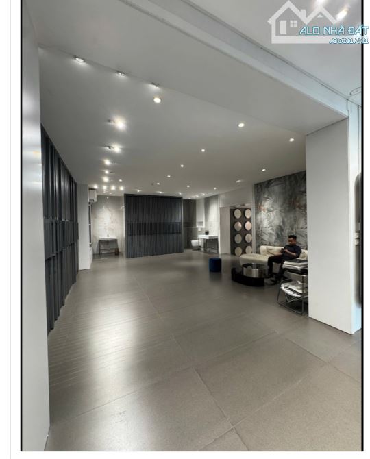 🔥 TÒA VĂN PHÒNG MẶT PHỐ XÃ ĐÀN – 6 TẦNG THANG MÁY – MT 6.6M 🔥 - 📍 MẶT PHỐ XÃ ĐÀN – KIN