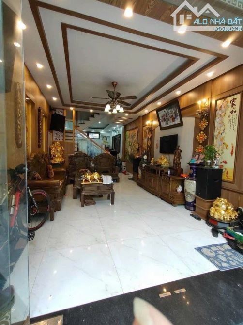BÁN NHÀ NGÕ 7M THÔNG PHỐ HỒ SEN,LÊ CHÂN,4TẦNG 66M2 GIÁ 5,8TỶ